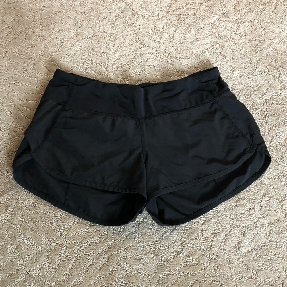 Black Lululemon Speed up shorts